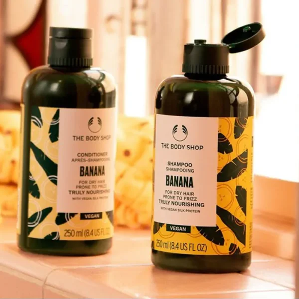 The Body Shop Banana Truly Nourishing Shampoo (250ml) - Image 4