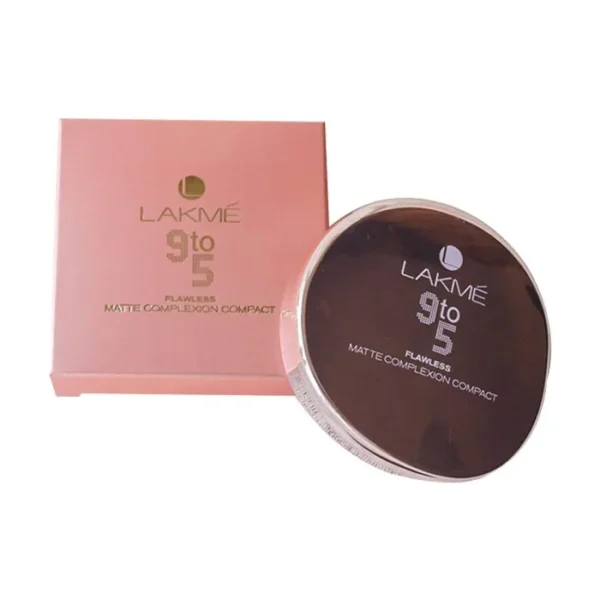 Lakme 9 to 5 Flawless Matte Complexion Compact – Almond (8gm)