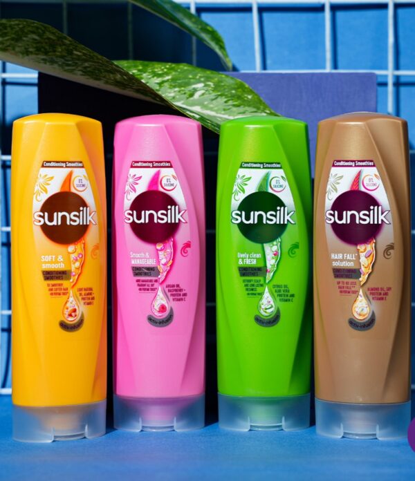 Sunsilk Conditioner Smooth & Manageable Hair 300ml - Image 2
