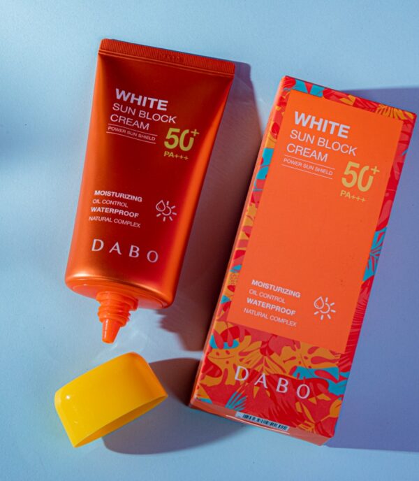 K-Dabo White Sunblock Cream SPF50+ PA+++ 70gm - Image 3