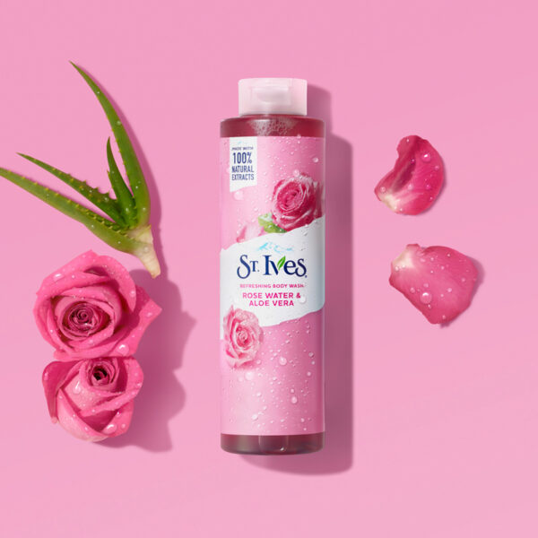 St. Ives Refreshing Body Wash Rose Water And Aloe Vera 473ml - Image 3